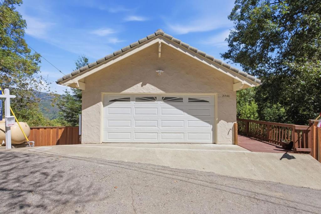 21546 Alma Court Property Photo 25