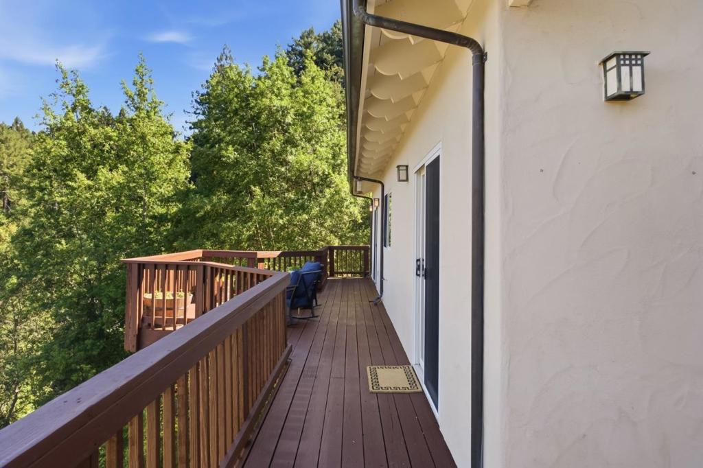 21546 Alma Court Property Photo 37
