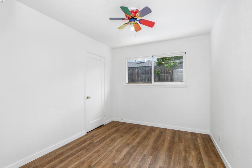 52 E Madill Street Property Photo 18