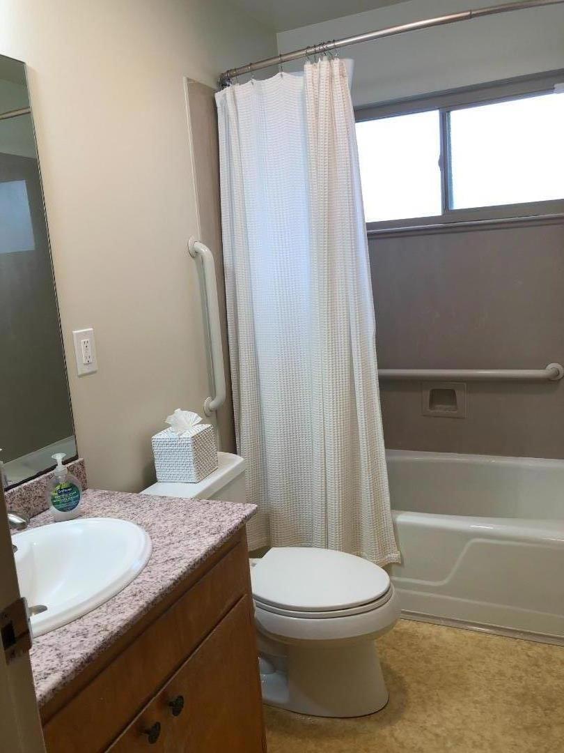 ML82053725 Property Photo 28