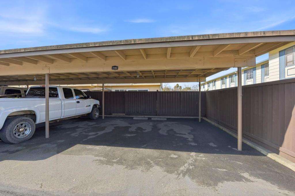 27492 Ponderosa Court Property Photo 14