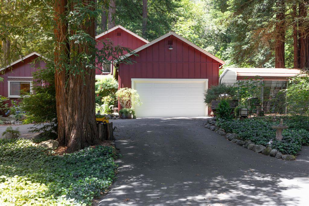 315 Harmon Street Property Photo 11