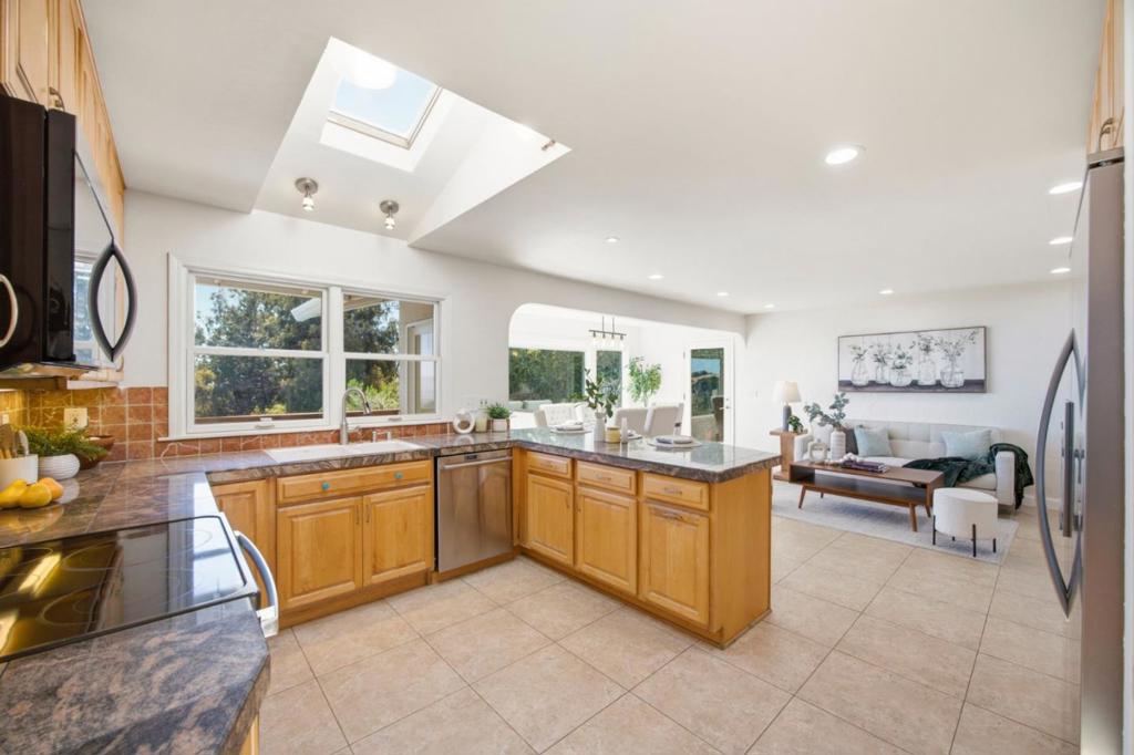 28009 Nob Hill Court Property Photo 21