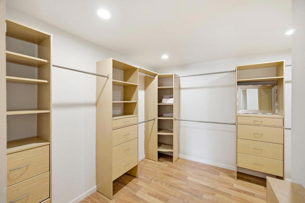 28009 Nob Hill Court Property Photo 31