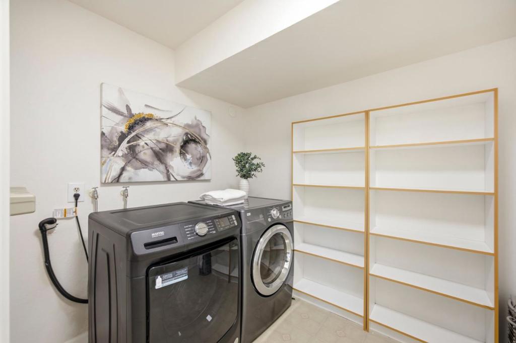 28009 Nob Hill Court Property Photo 44