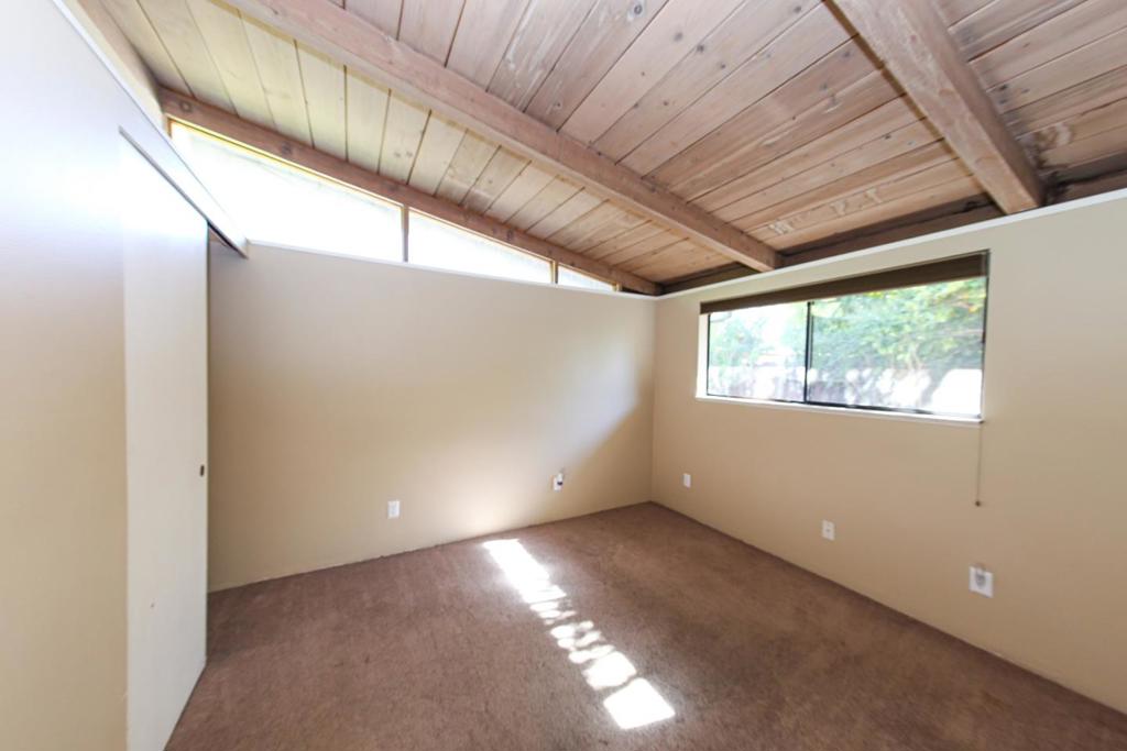 340 Walnut Lane Property Photo 14