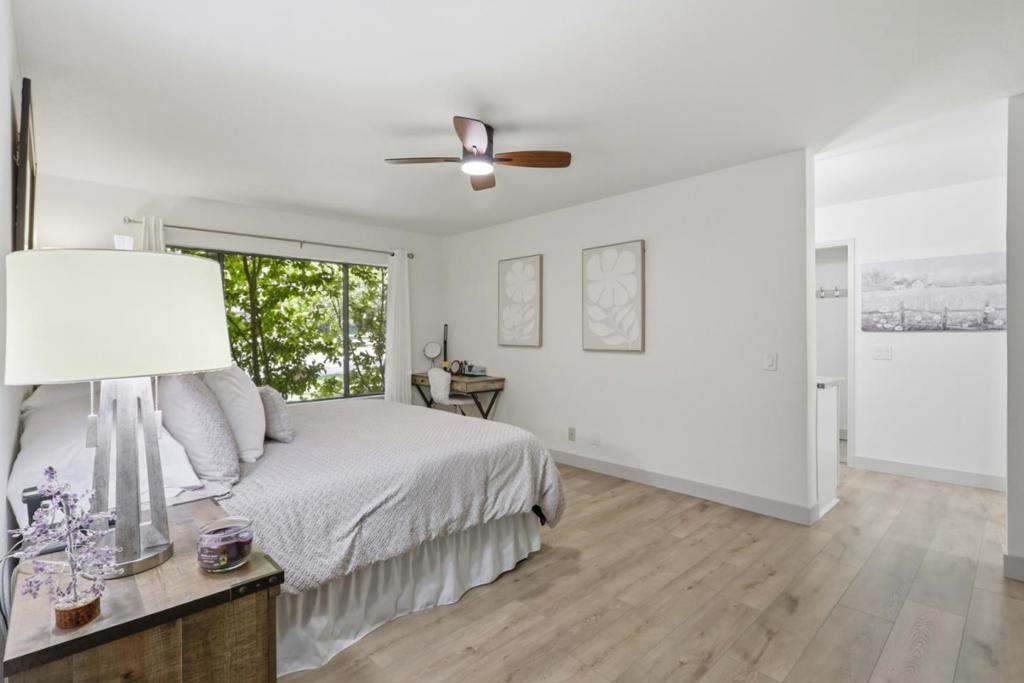 7033 Via Valverde Property Photo 21