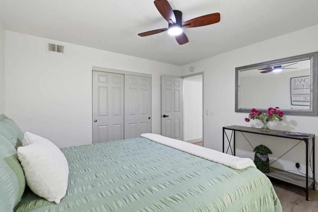 7033 Via Valverde Property Photo 24