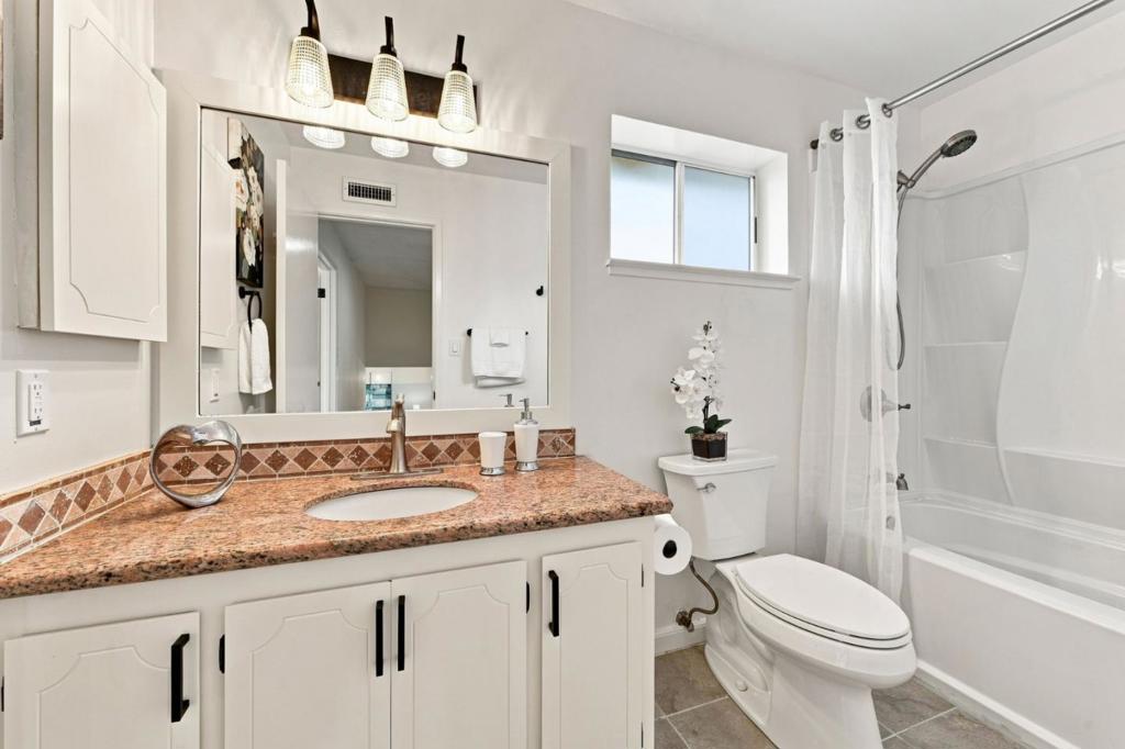 10327 Cold Harbor Avenue Property Photo 32