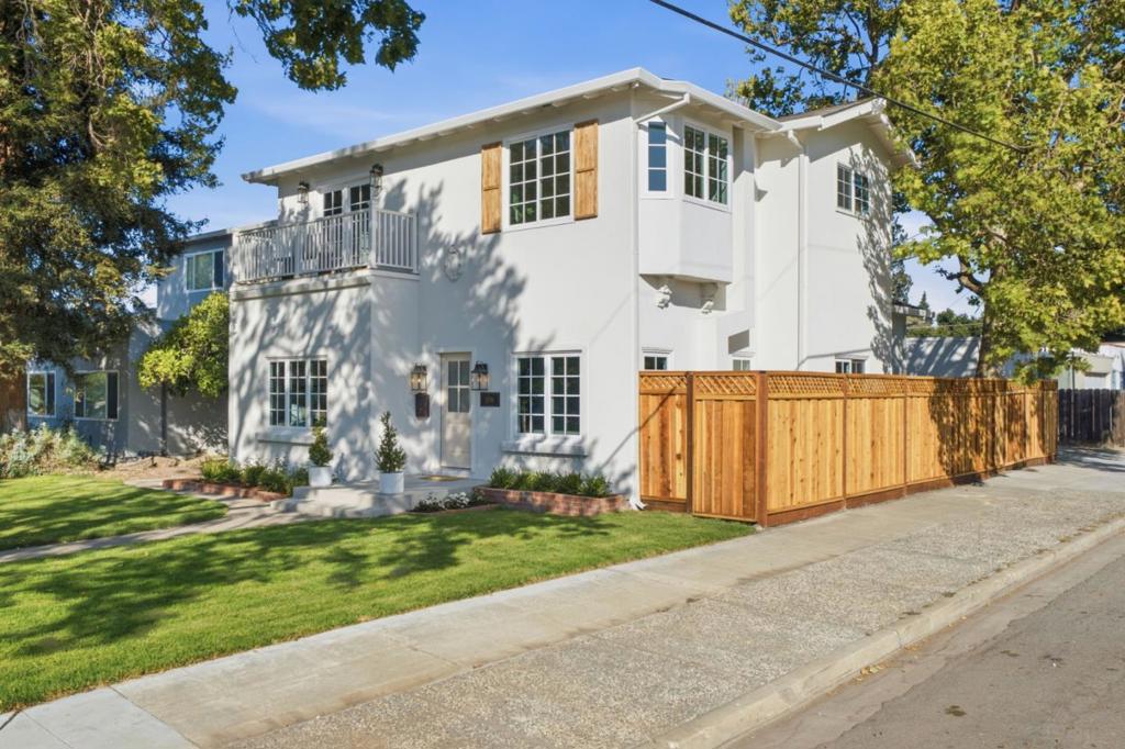 1596 Mckendrie Street Property Photo 30
