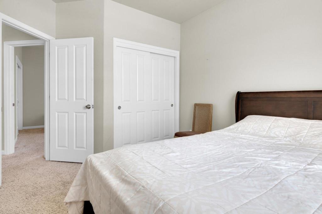 550 Lewis Street Property Photo 20