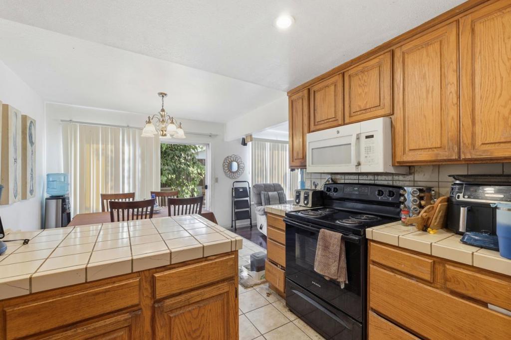 5915 Hillview Avenue Property Photo 16