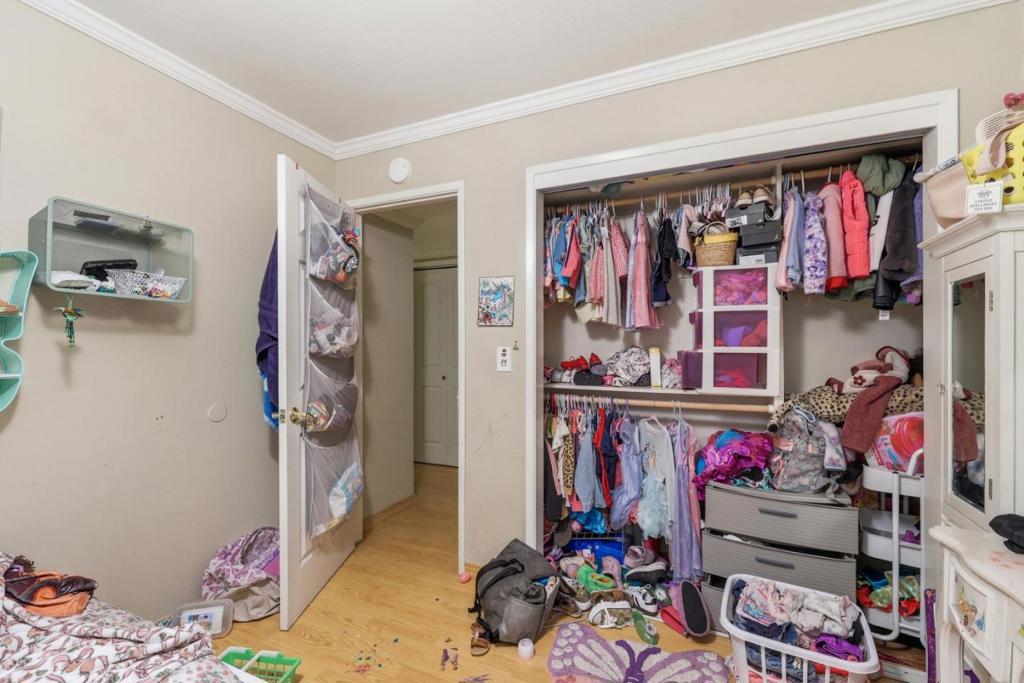 5915 Hillview Avenue Property Photo 25