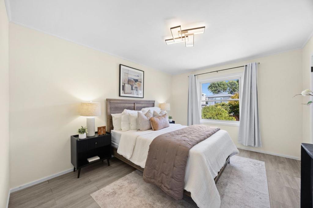 5 Muirwood Drive Property Photo 9