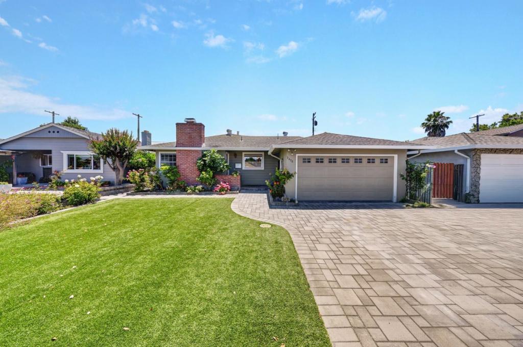 3478 Cabrillo Avenue Property Photo 1