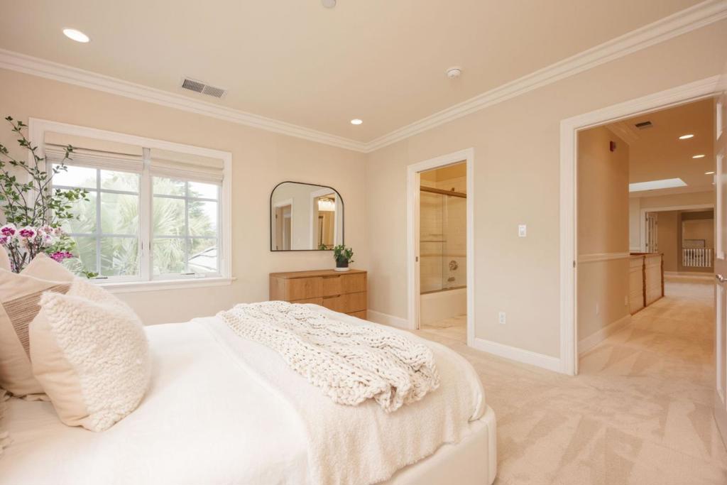128 Spyglass Lane Property Photo 34
