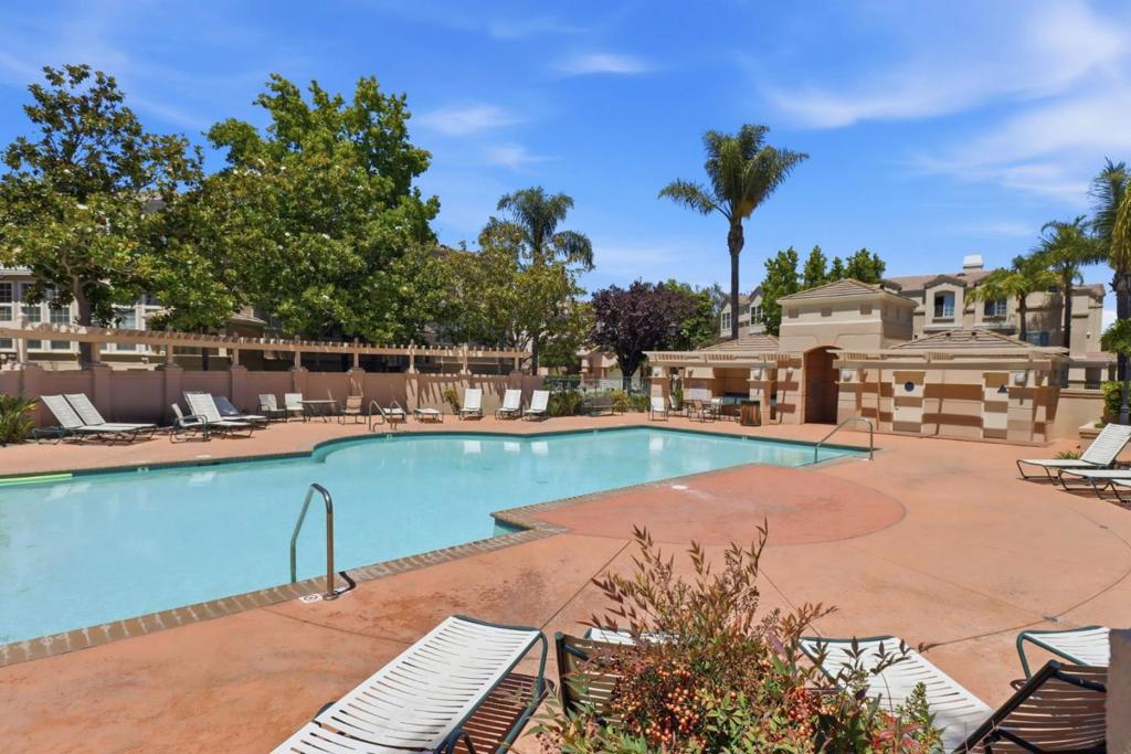 352 Montecito Way Property Photo 32
