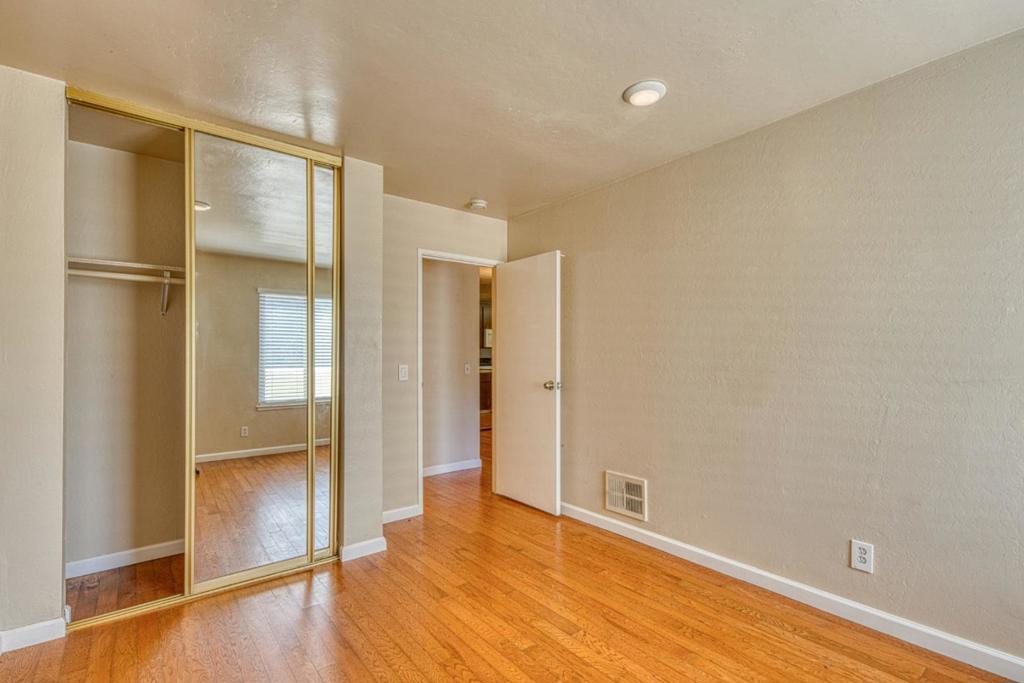 4106 Golden Oaks Lane Property Photo 19