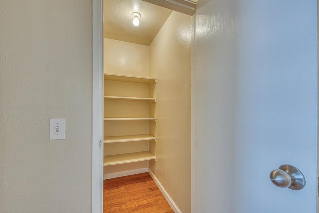 4106 Golden Oaks Lane Property Photo 20
