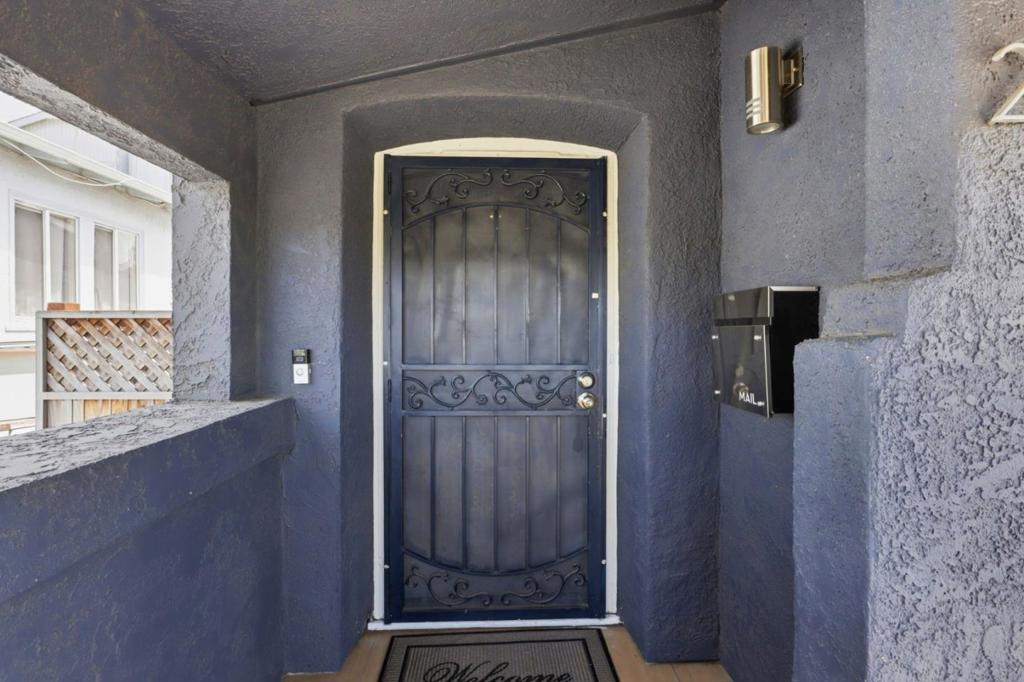 2468 Maxwell Property Photo 6