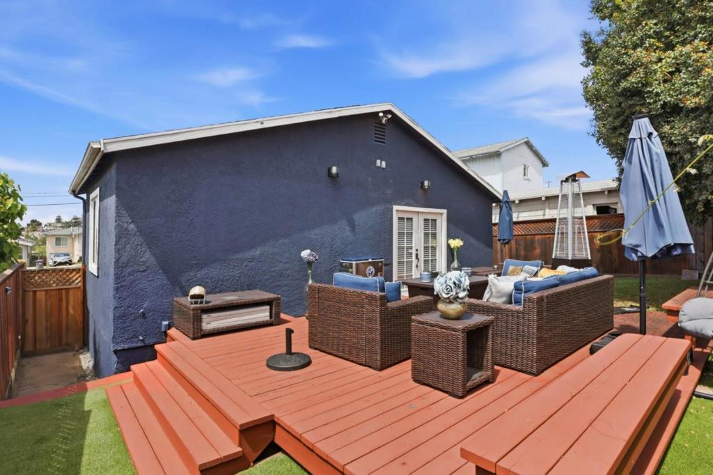 2468 Maxwell Property Photo 41