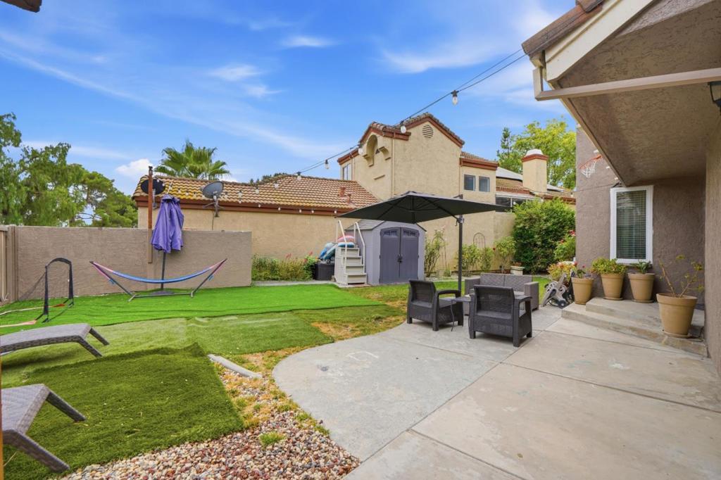 1970 Cherry Hills Drive Property Photo 8