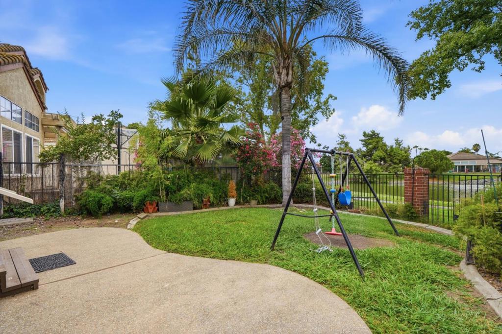 1970 Cherry Hills Drive Property Photo 41
