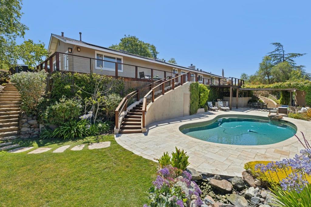 14275 Hilltop Way Property Photo 17