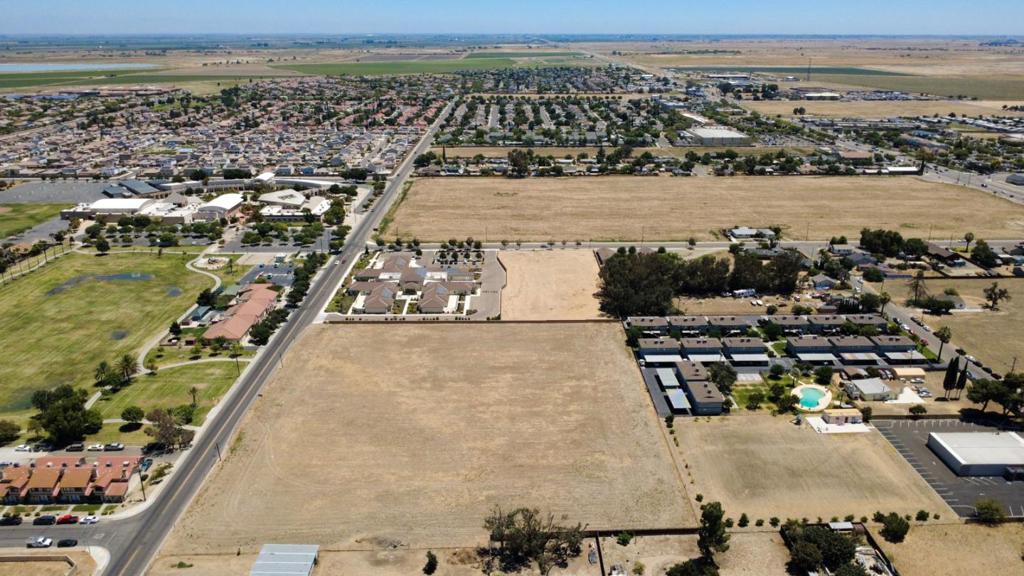 0 San Luis Property Photo 8