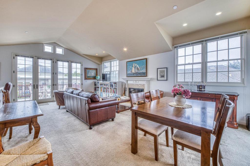 ML82053956 Property Photo 11