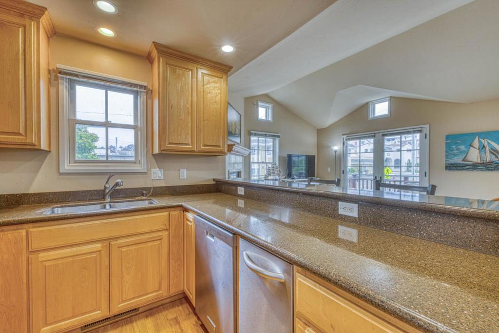 ML82053956 Property Photo 31