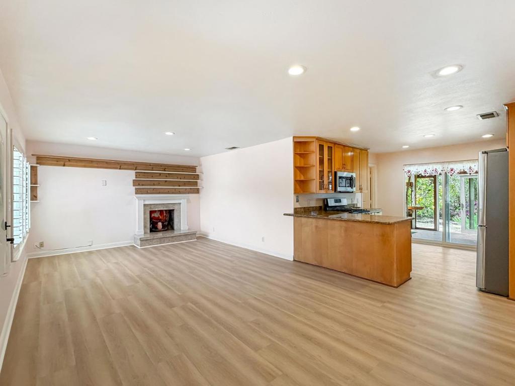 1290 De Solo Drive Property Photo 10