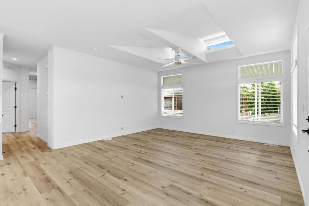 1050 Borregas Avenue 49 Property Photo 6