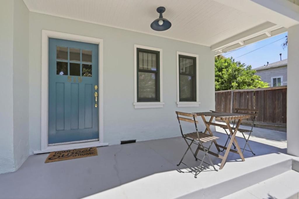 515 Coe Avenue Property Photo 3