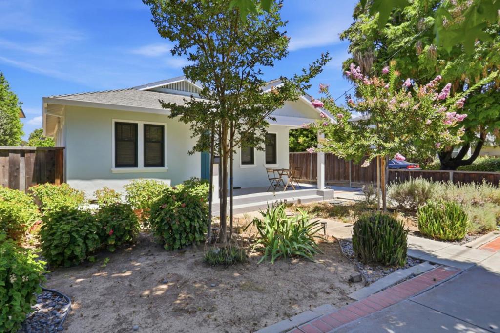 515 Coe Avenue Property Photo 5