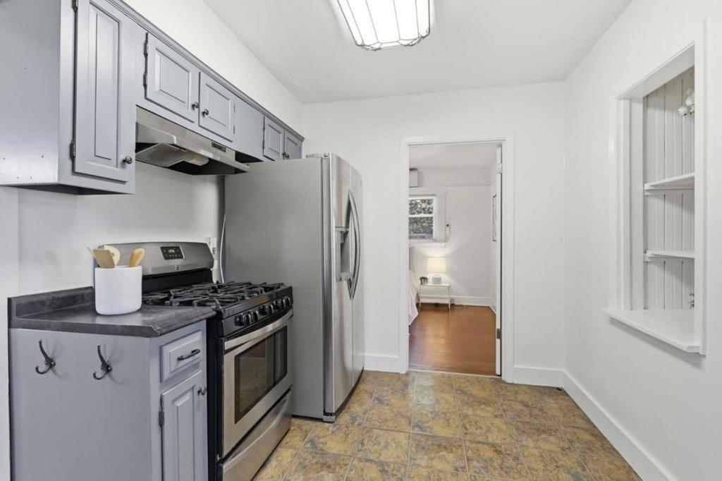 515 Coe Avenue Property Photo 16