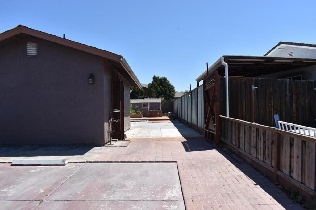 1040 Central Avenue Property Photo 28