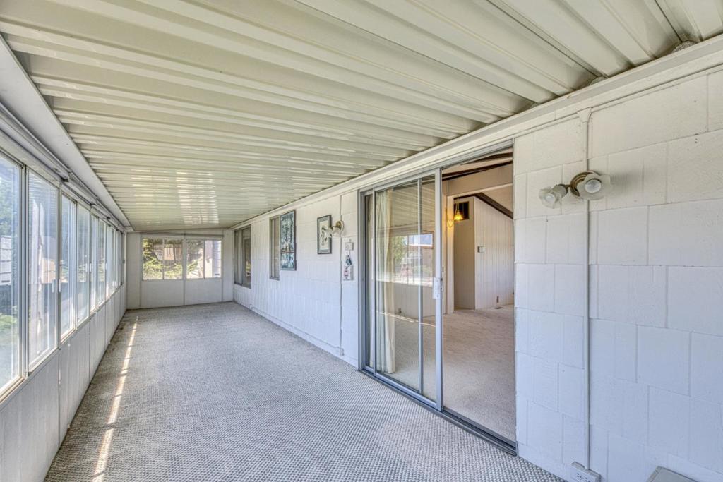 150 Kern Street 33 Property Photo 17