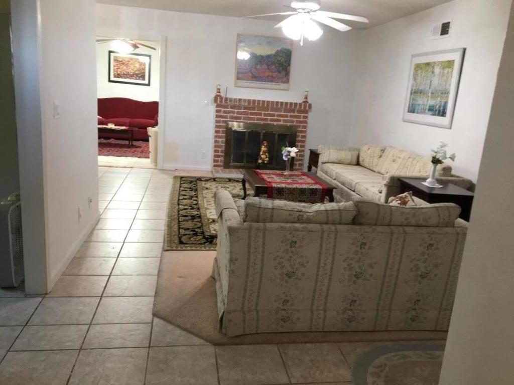 390 Gridley Court Property Photo 10