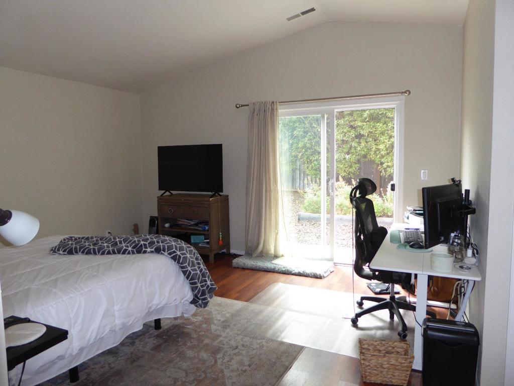 927 Corcoran Avenue Property Photo 14