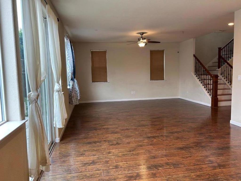 291 Slate Avenue Property Photo 3