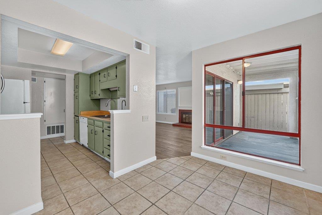 2402 N Main Street A Property Photo 6