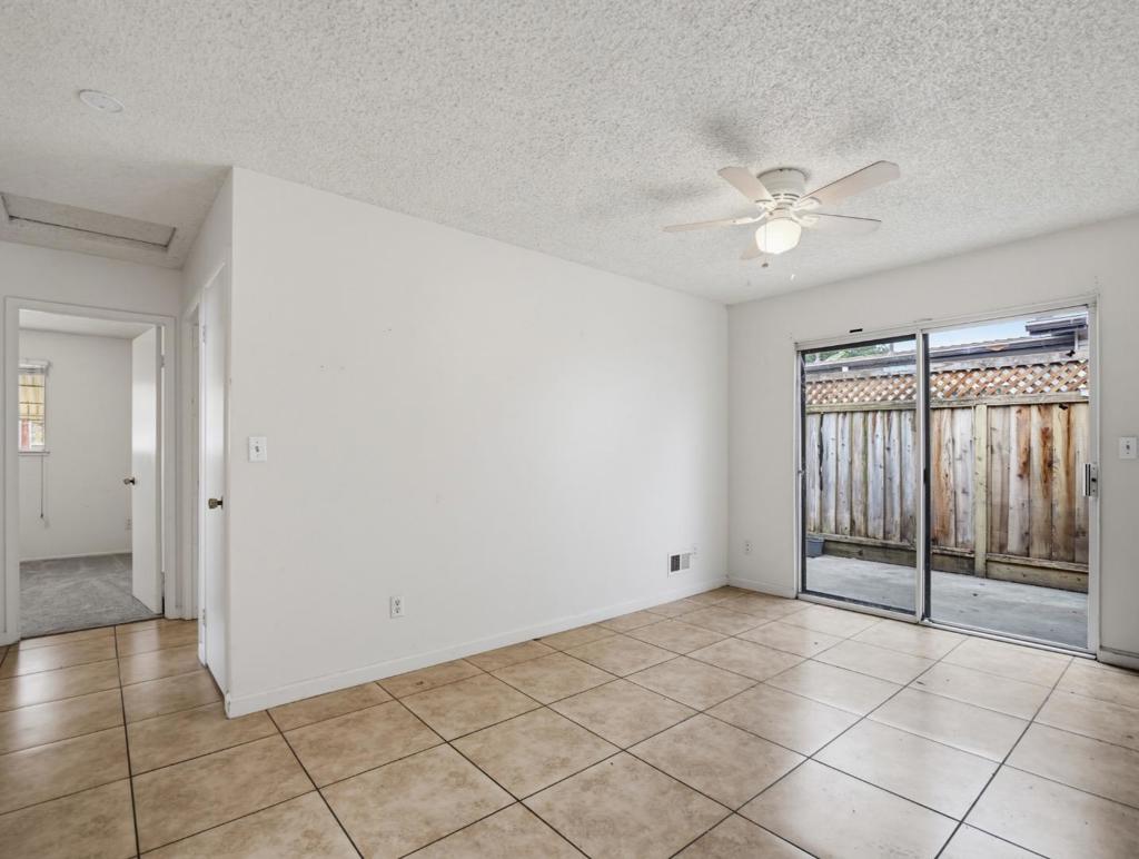 525 El Rio Street Property Photo 16