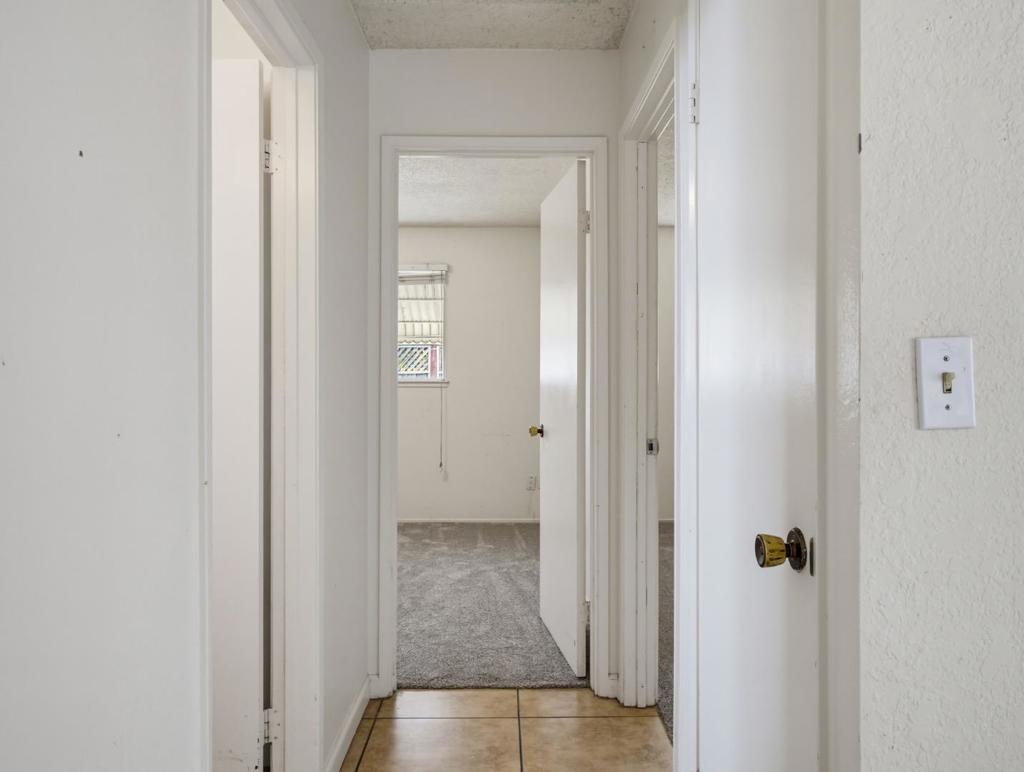 525 El Rio Street Property Photo 18