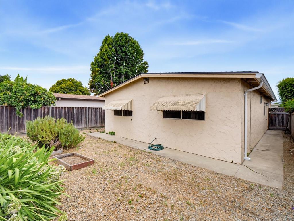 525 El Rio Street Property Photo 29