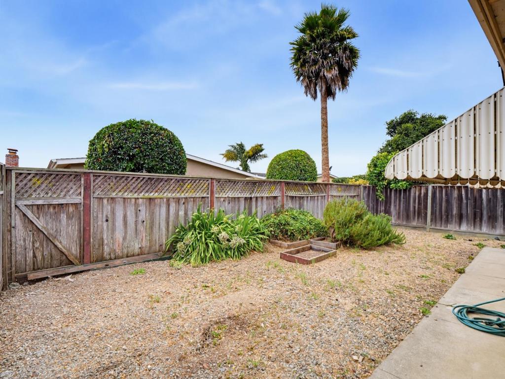 525 El Rio Street Property Photo 30