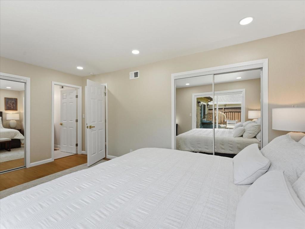 4999 Massachusetts Drive Property Photo 15