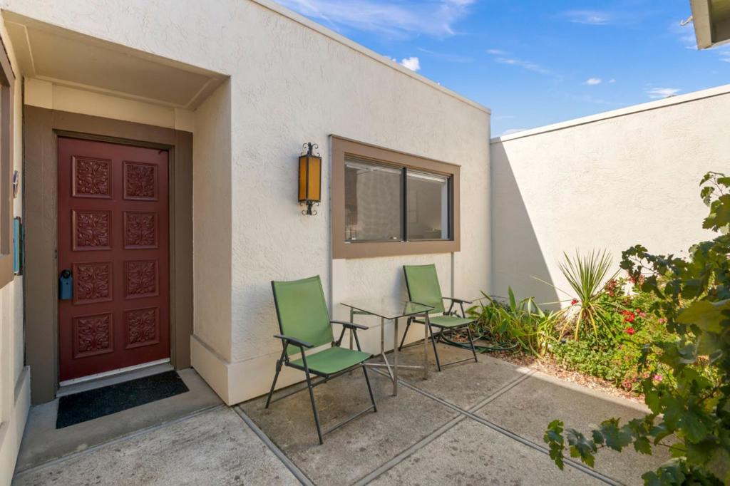 6119 Montgomery Court Property Photo 19