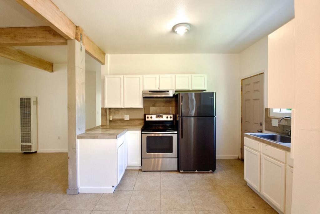 1313 Sacramento Street Property Photo 9