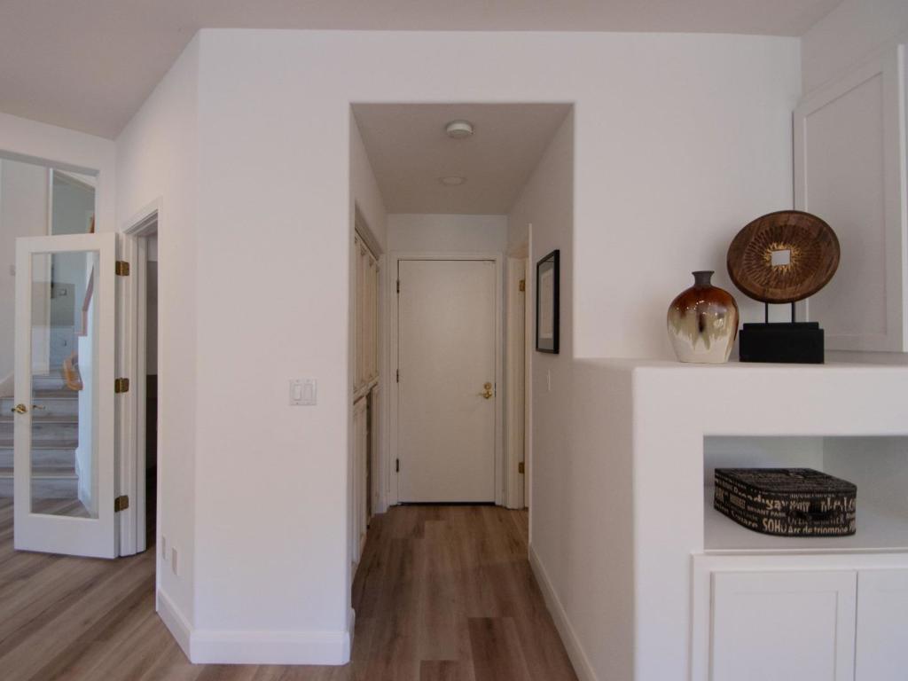 1141 Pheasant Hill Way Property Photo 7